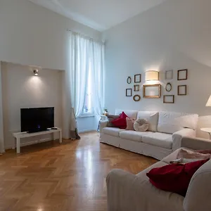 Appartamento Ad Flat