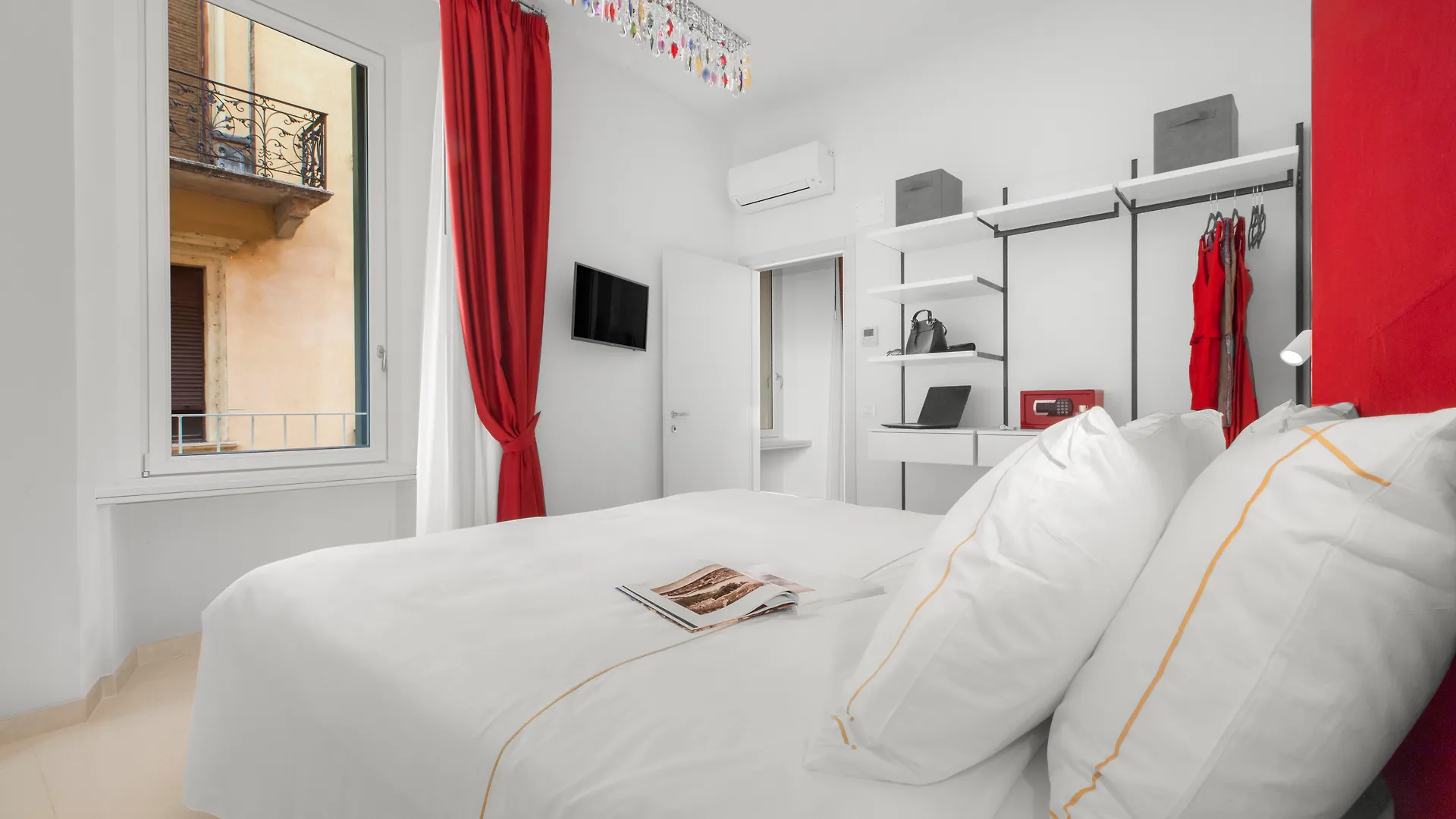 Opera Relais De Charme - Aparthotel Verona 2*,  Italy