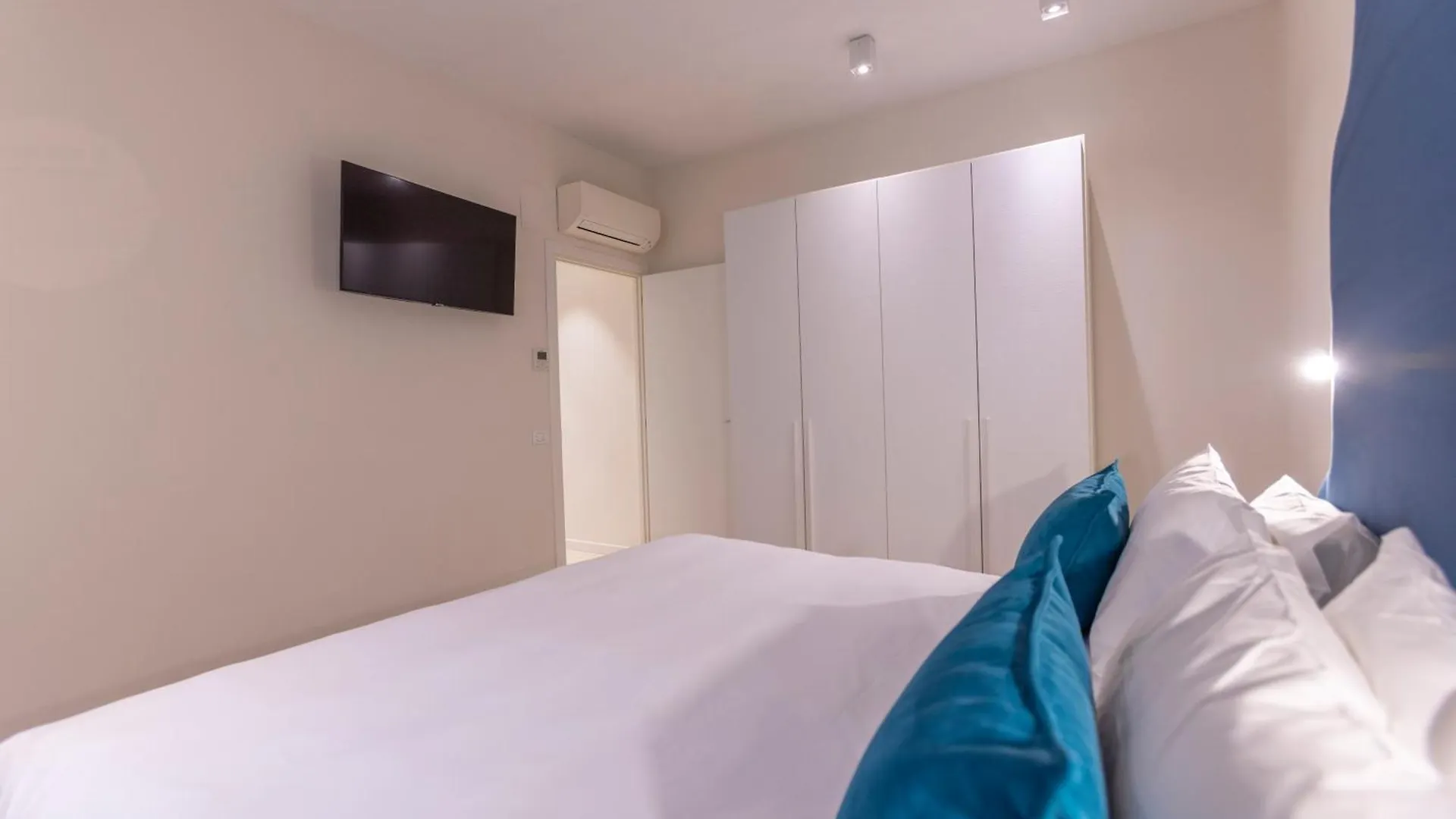 Opera Relais De Charme - Aparthotel Verona