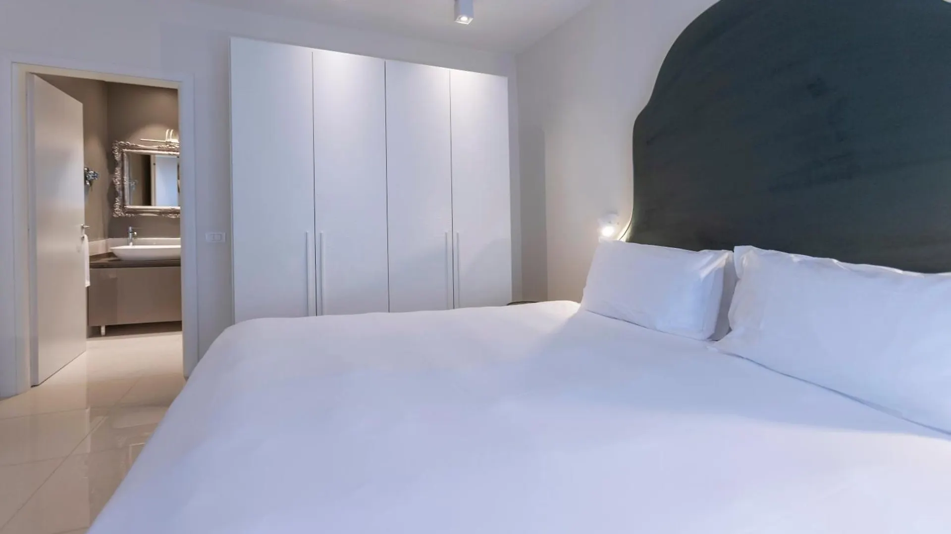 Opera Relais De Charme - Aparthotel Verona