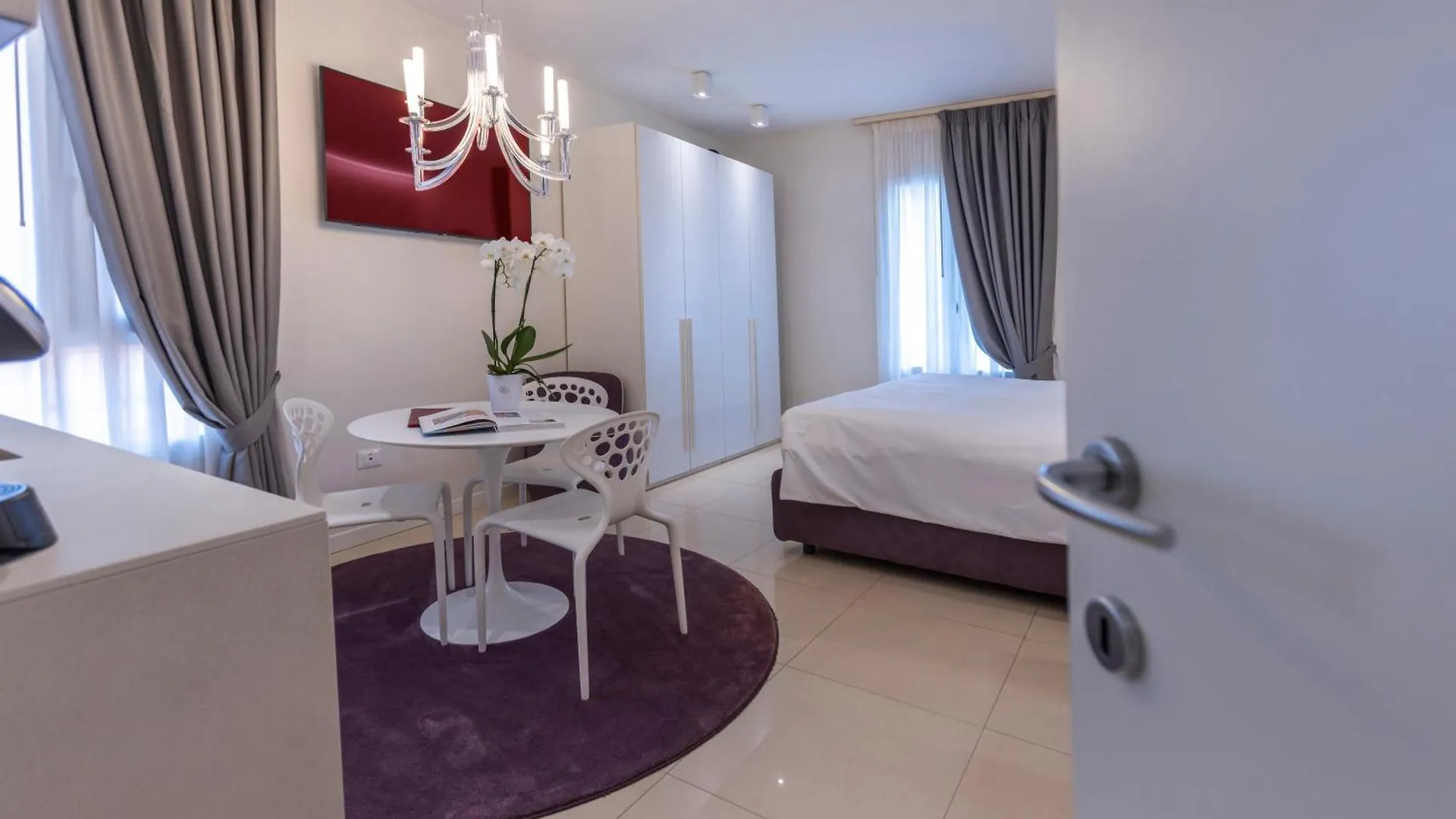 Opera Relais De Charme - Aparthotel Verona