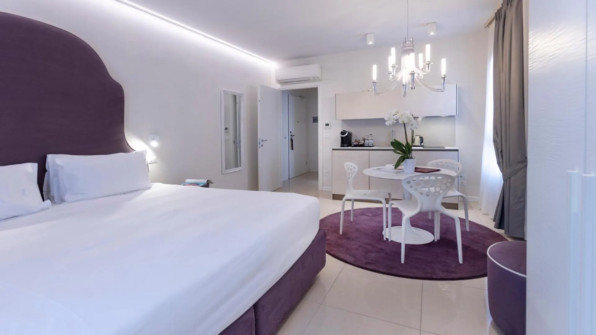 Opera Relais De Charme - Aparthotel Verona 2*,  Italy
